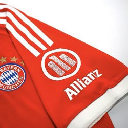 Bayern München heimtrikot spieler-version 2025-26