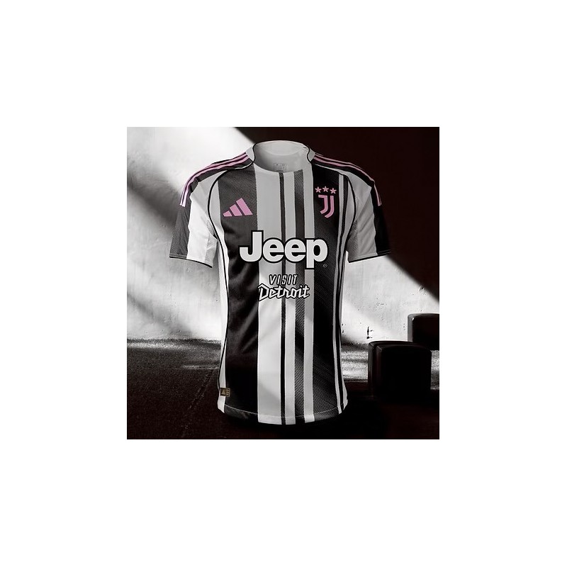 Juventus Home Player Version Shirt 2025-26