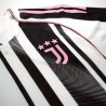Juventus Heimtrikot Spieler-Version 2025-26