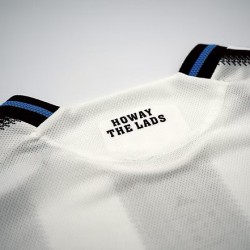 Maglia Newcastle United home versione giocatore 2025-26