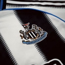 Newcastle United Heimtrikot Spieler-Version 2025-26