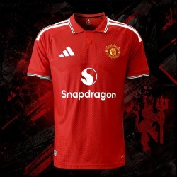 Manchester United domicile version joueur 2026-27
