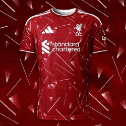 Liverpool domicile version joueur 2026-27